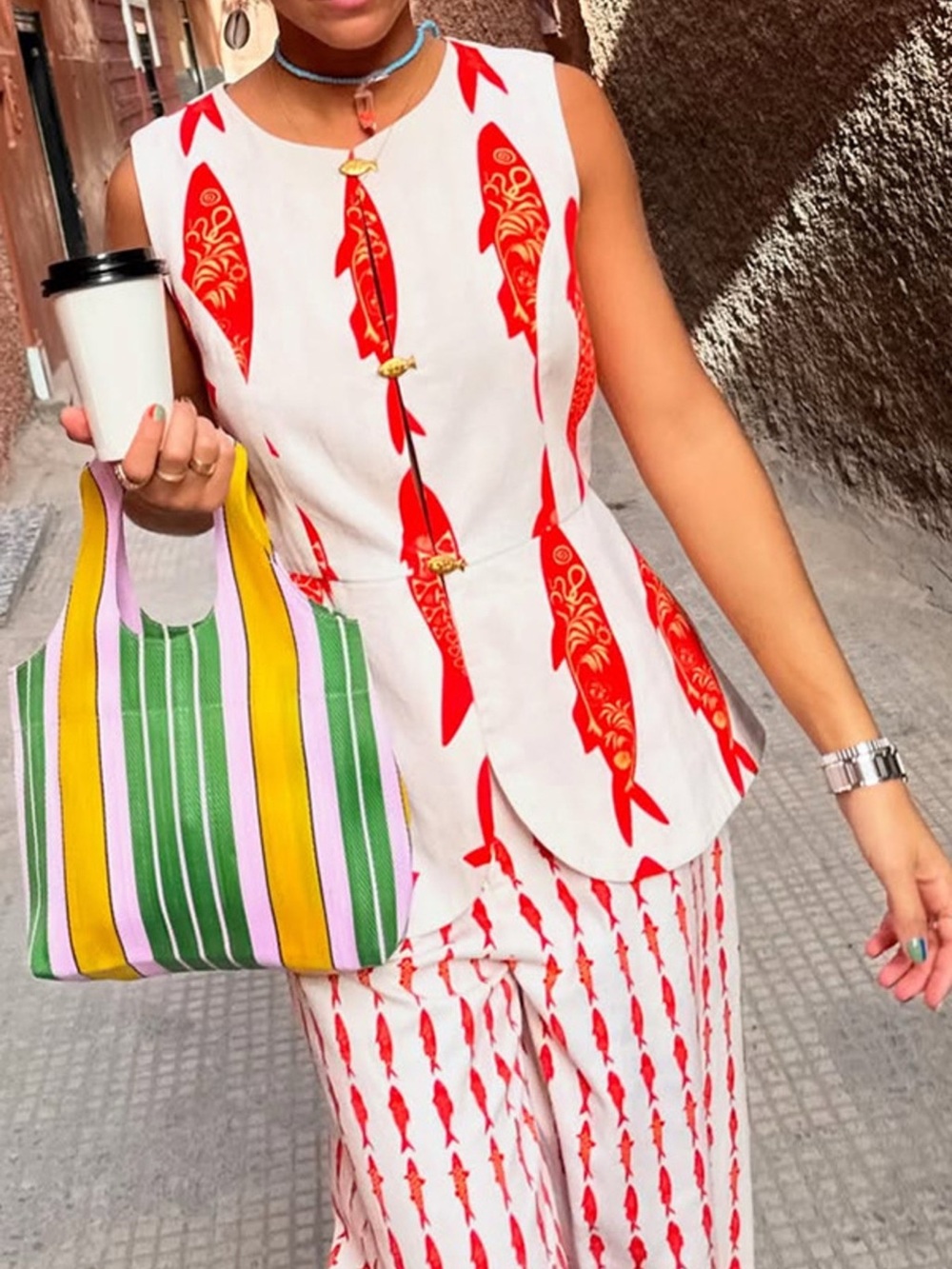 Fish Print Sleeveless Top and Pants Set - Picture 9 of 13
